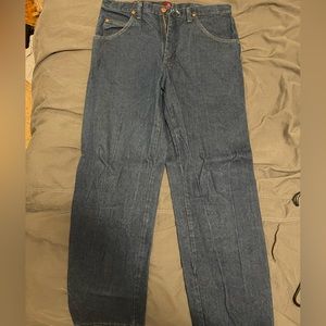 Wrangler 31 style Blue Jeans